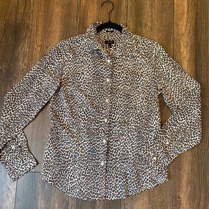 ❤️Talbots Leopard Print Button Up Blouse